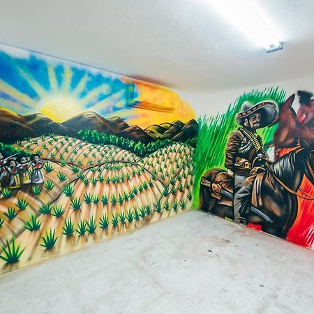 Fiesta Party Hostel - แคนคูน ภายนอก รูปภาพ
